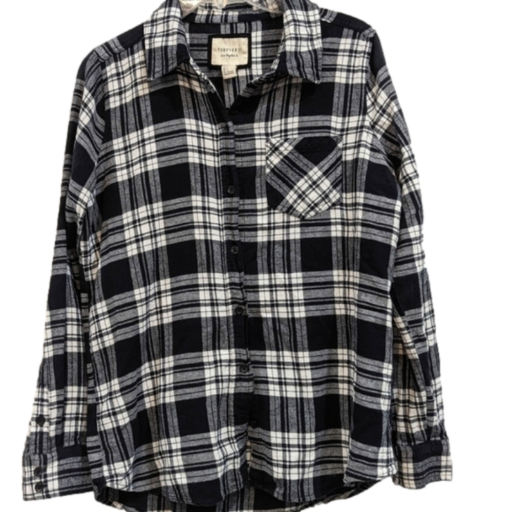 Forever 21 women's button up plaid shirt